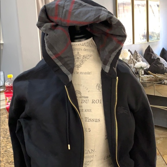 Burberry sweater jacket